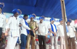 भिम टायगर सेनेच्या  वतीने  रॅलीमध्ये सहभागी मंडळ अध्यक्षांचा निळा फेटा बांधून स्वागत व सत्कार! किशोर दादा कांबळे यांच्या माध्यमातून  जयंतीनिमित्त सामाजिक स्तुत्य उपक्रम.