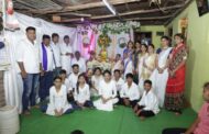 किशोर दादा कांबळे यांचे निवासस्थानी वैशाख अर्थात बुद्ध पौर्णिमा साजरी!  नव दीक्षित श्रावणेर संघ, व धम्म बांधवांना महाभोजन दान
