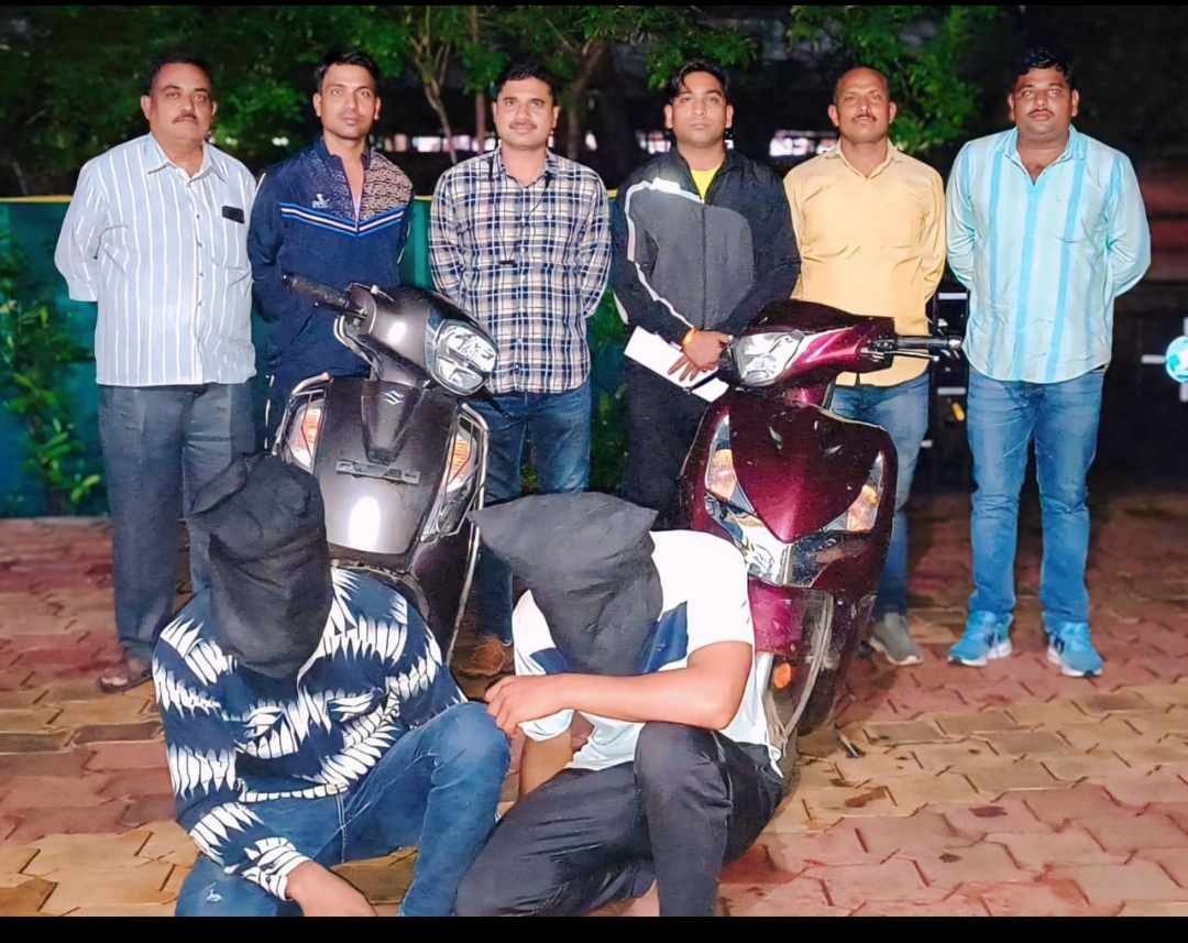 पोलीस स्टेशन वसंतनगर हददीतील मोटार सायकल चोरीचा गुन्हा अवघ्या १२ तासात उघडकीस आणून दोनचोटयांना केले गजाआड स्थानिक गुन्हे शाखा, यवतमाळयांची कार्यवाही