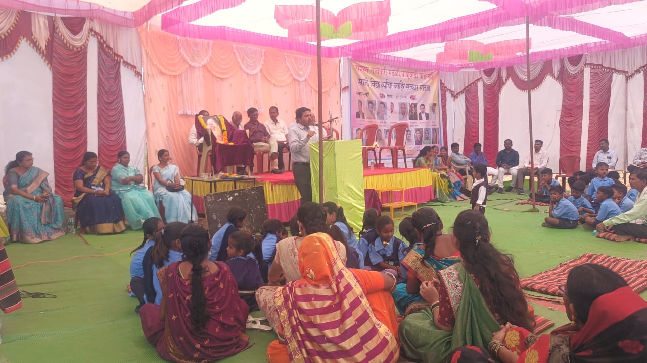 पाळूवाडी येथे माजी विद्यार्था मेळावा सपन्न