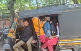 विद्यार्थ्यांना कोंबून नेणाऱ्या अॅटोचालकांवर पुसद पोलिसांची धडक कारवाई !